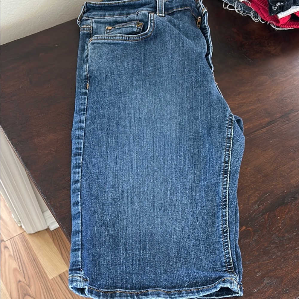 Dickies Women’s Blue Jean Shorts Sz 10